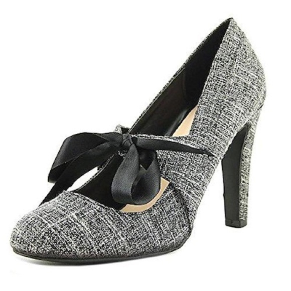 Four inch Linosa heels